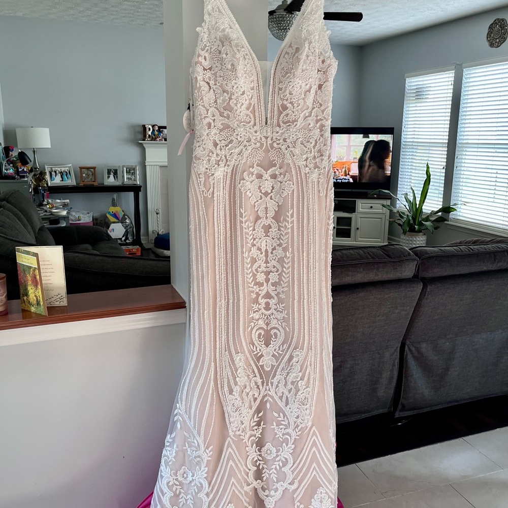 Sottero and Midgley Size 14 wedding dress